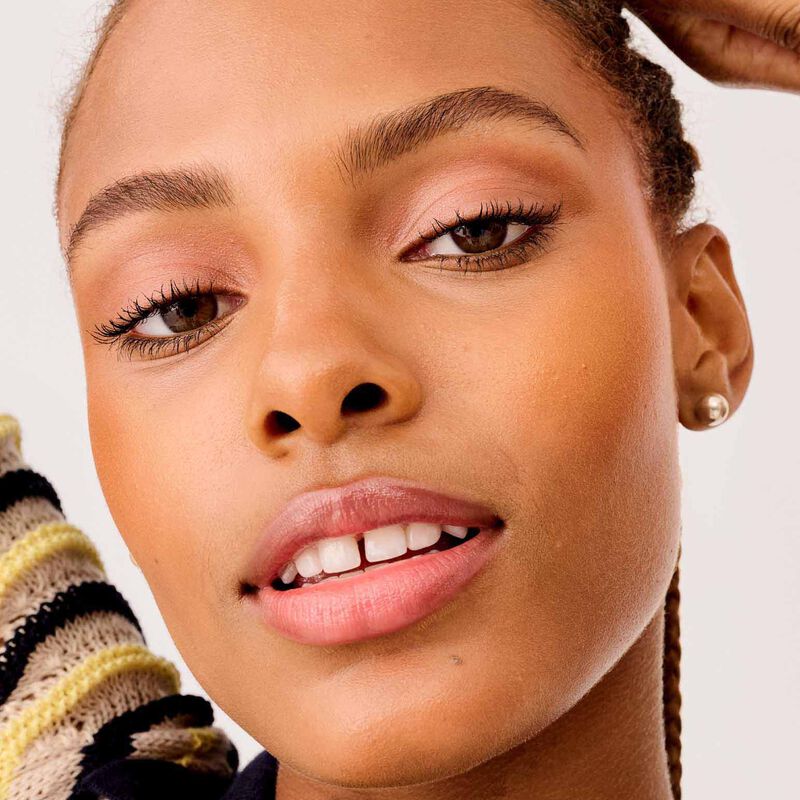 benefit Wanderful World Blushes image number 2